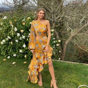 Bronx and Banco Hanna Gown